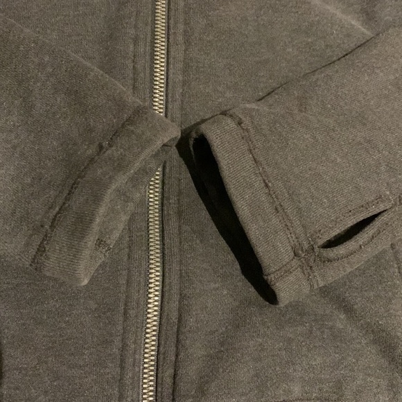EUC Lululemon Happy Yin Year Hoodie Heathered Black / Soot Light / Black -size 4 - Picture 10 of 16